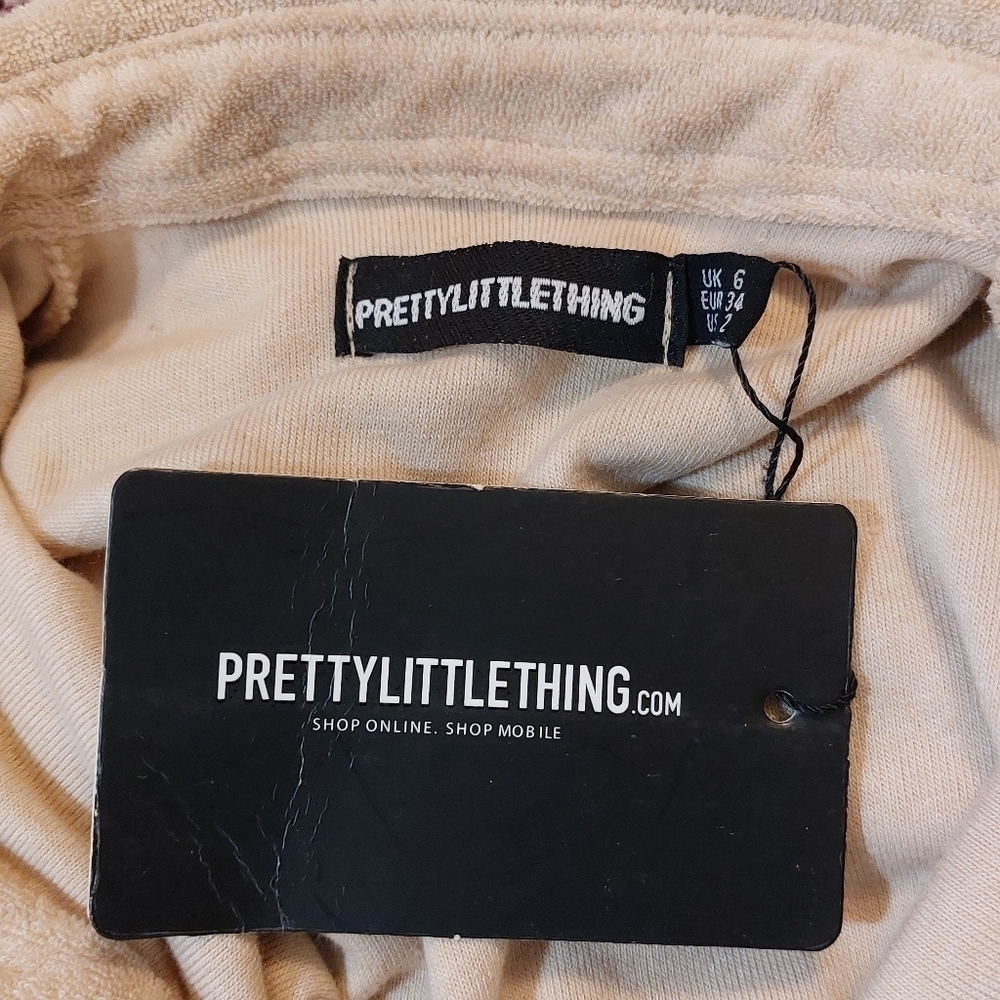 PrettyLittleThing Ladies Short Sleeve Body Con Dress - Picture 3 of 5